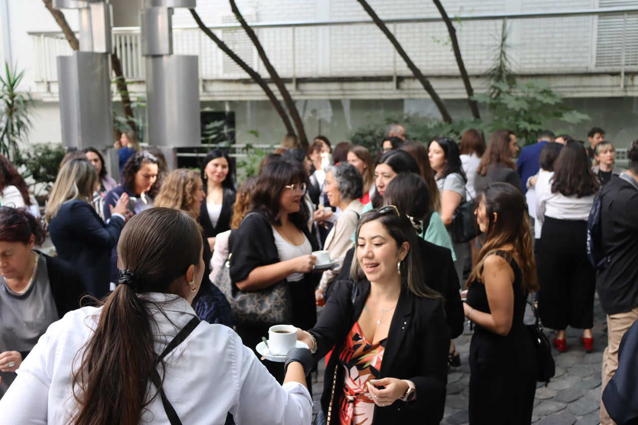 Imagen galería Red Mujeres